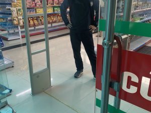 cong tu Foxcom EAS5103S2