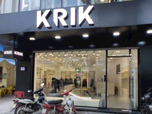 cong tu ams 06 gia re