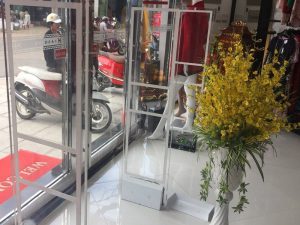 cua tu sieu thi EAS AMM02HPS2 2 canh